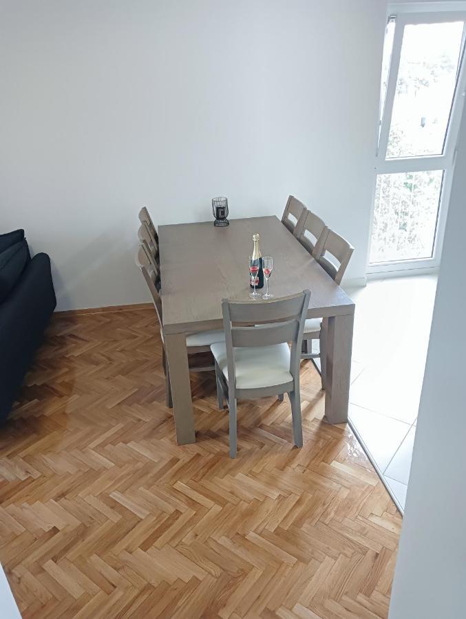 Apartman Luna Zadar Bagian luar foto